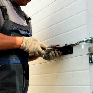 garage-door-repairs-Liverpool