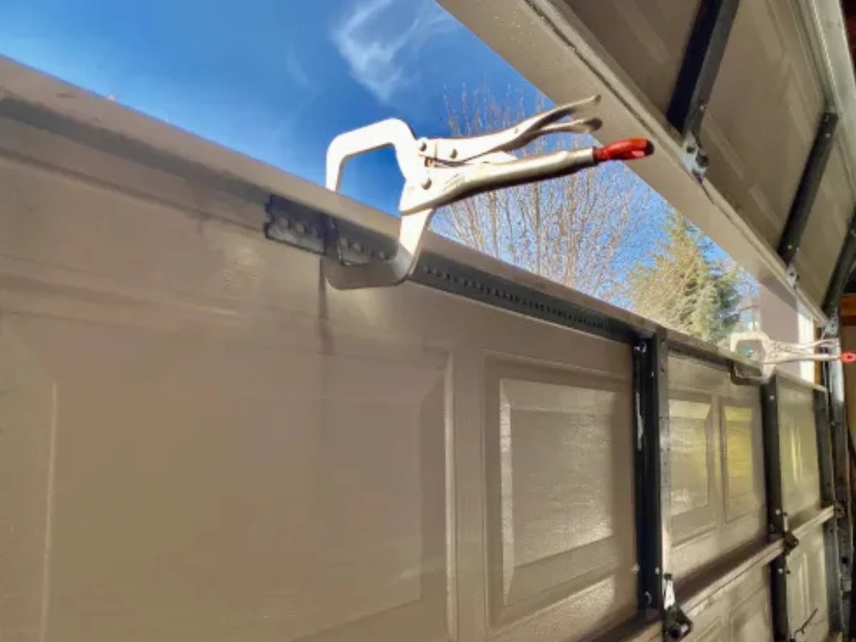 garage door panel alignment