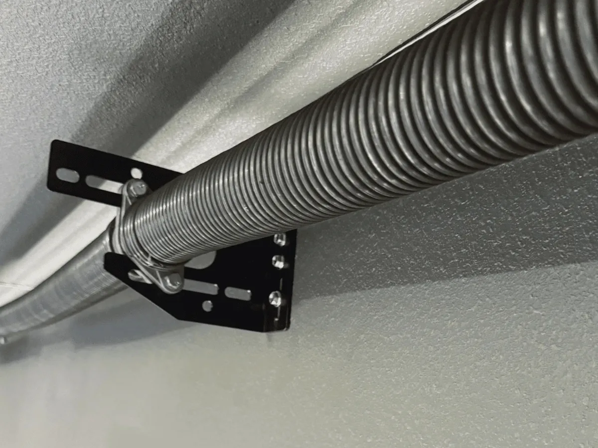 High-Cycle Spring Installation